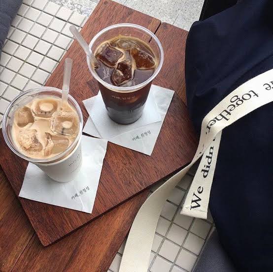 urboikayn's tweet photo. ice coffee ft. u https://t.co/NHTR06dE5R