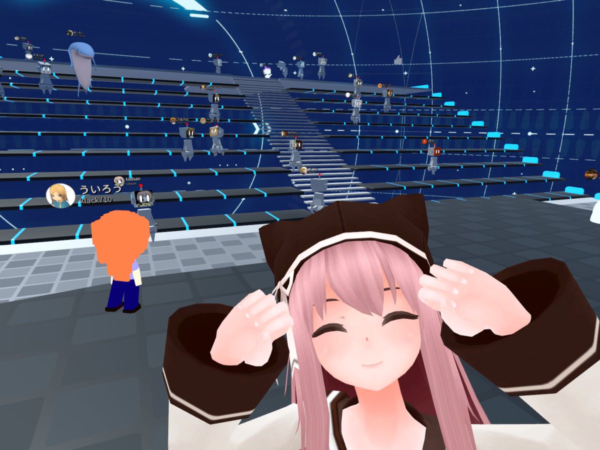 hico00's tweet photo. バーチャル空間勉強会、たのしかったです!次こそはVR参加するぞぉ…(1枚目だけOculus Questから撮影) #virtual_study_group https://t.co/L9ChugDxhN