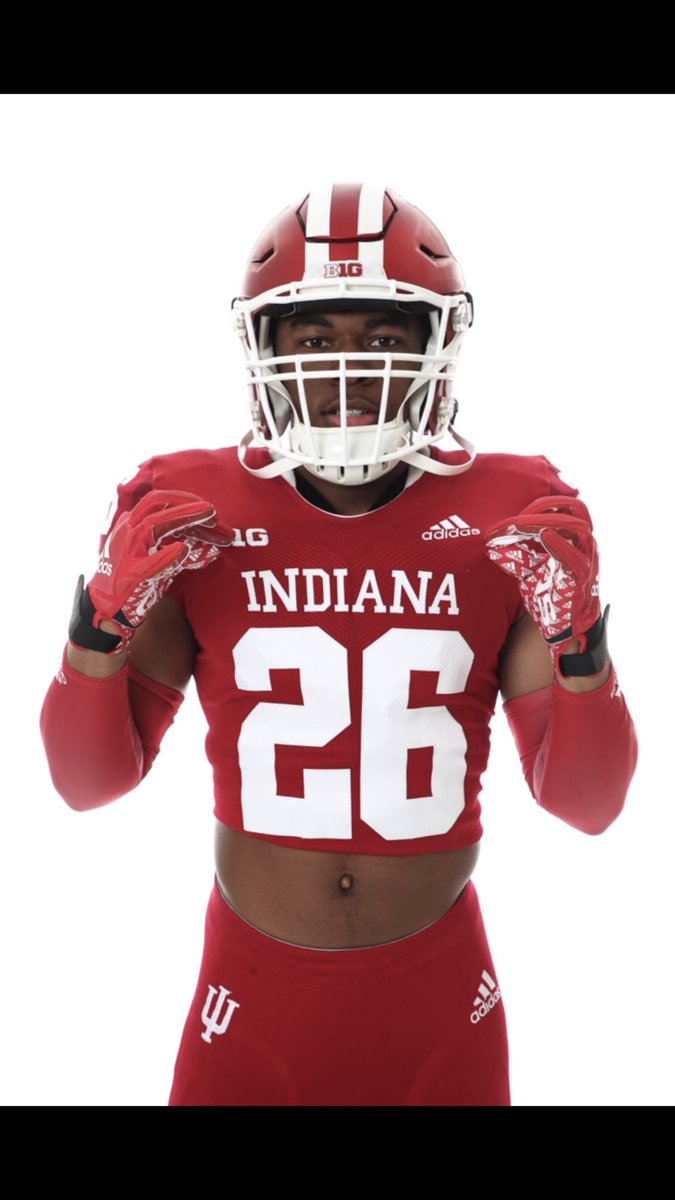 Shawiii_26's tweet photo. Had a great time @IndianaFootball 🔴⚪️ Thanks to @MHart2032 for allowing me to come out to watch the boys ball! https://t.co/XPGbcDvMeP
