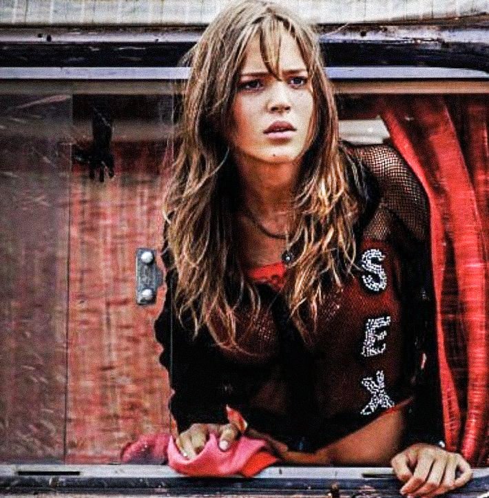 rebeldewayrules's tweet photo. Día de la Mujer💖
"You think we're just pretty things
You couldn't be more wrong"
#RebeldeWay #Erreway #LuisanaLopilato #MiaColucci #LoDificilQueEsSerYo https://t.co/QVe9taa7Yw