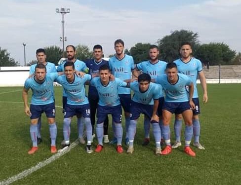 Con goles de Stella y Martínez, Juventud le ganó a El Linqueño 2-1 como visitante y avanzó a la siguiente ronda del #TorneoRegional.

📸: Radio Uno