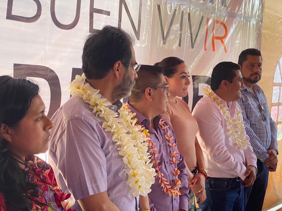 RENE_BEJARANO_M's tweet photo. Saludos desde Chiapa de Corzo, #CHIAPAS #México en el #DíaInternationaldelaMujer https://t.co/gE3FnCDfNY