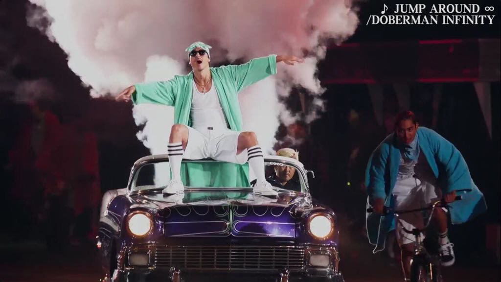 O Xrhsths もつれら Sto Twitter いやーー羨ましい羨ましい あのバイクとか車が跳ねるのはライブとは思えぬ演出で凄かった Higher Groundとかもうあのライブ以外で歌うことほぼほぼないだろうし行きたかった