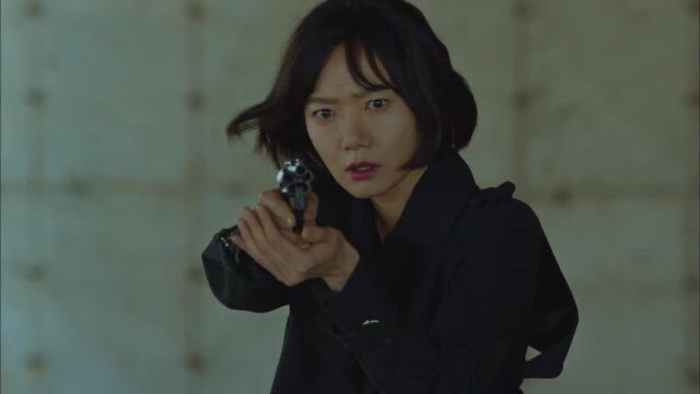  #BaeDoona | as Han Yeo Jin in ‘Secret Forest’ | She’s really gifted with her detective skills. A woman who doesn’t let anyone get through easily even if its her colleague or superior. She inspires and empower everyone around her. 