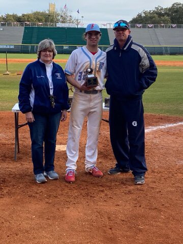 The Classic tweet media