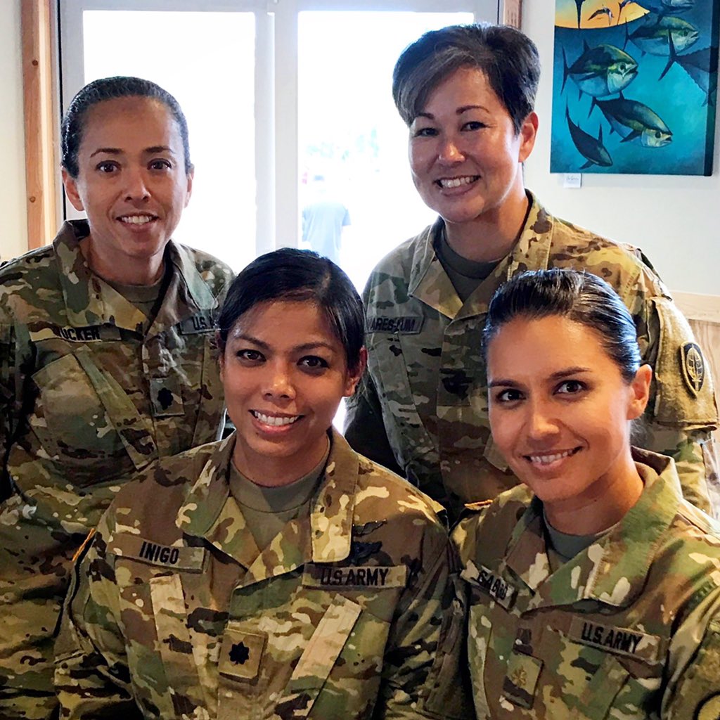 TulsiGabbard's tweet photo. I’m grateful for the many incredible women in my life, especially my mom and sister, those I’ve had the honor of serving alongside, and others I’ve met along the way. You epitomize love, strength, and courage! ❤️#InternationalWomensDay https://t.co/7Kk7lKpLWY