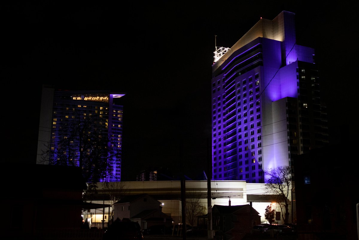 CaesarsWindsor's tweet photo. We are shining purple tonight until March 14 in support of #InternationalWomensDay. A day to recognize women's achievements and acknowledge the challenges they continue to face in the quest for gender equality. #CWCares #PeoplePlanetPlay https://t.co/ojQGmGA1s3