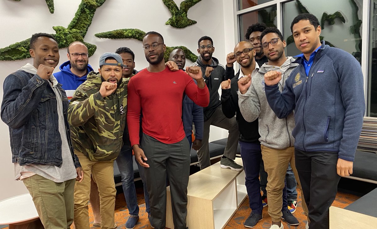 UCSD_DCP's tweet image. Rx: Support &amp;amp; Increase #BlackMenInMedicine
Our students created pipeline programs for high school &amp;amp; community college students, Fade #Hypertension (in barbershops), #Diversity in #Medicine Lectureship + more. @UCSDMedSchool Black Men's Kickback, solidarity+mentorship+Friday grill