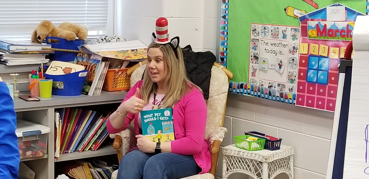 pusinka18's tweet photo. Thank you to Mrs. Morley and Mr. Pircone for being our guest readers. #DrSeuss @_RamsRock https://t.co/CClfRXkpqX