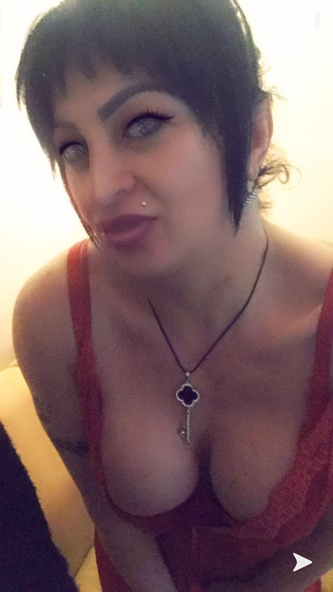 SERMIN09901997's tweet photo. #izmiraktif #izmircd #izmircros 
  ÜÇYOL METRO 
 Travesti Sermin 
iki sevgili tadında 
 (Sorunsuz AP)
0553 760 3995 https://t.co/YOgAtgCeqY