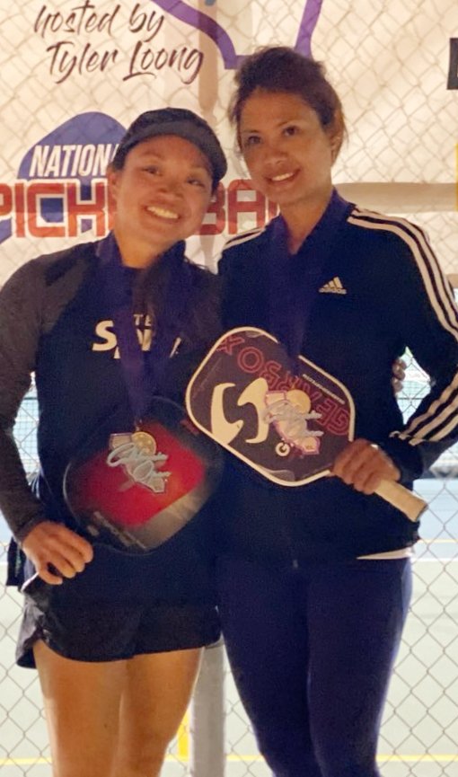 FosterCityPB's tweet photo. April Muyalde with partner Kim Corrigan win gold in Womens 4.5 8+ in Fountain Valley.
#FosterCityPB https://t.co/qXq71Y9uBS