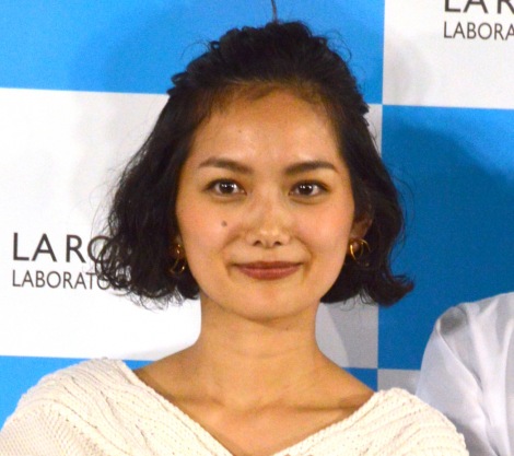 Eltha By Oricon モデル 武智志穂 再婚 双子妊娠を発表 2年間の不妊治療も明かす T Co Obw6uec4gt