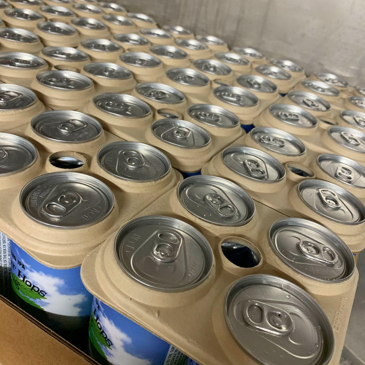 Cheers to eco-friendly canning. @state_64 #e6pr #cans #independent #craftbeer #newcans #ecofriendly #MAbeer #state64 #moonhillbrewing #gardneralehouse