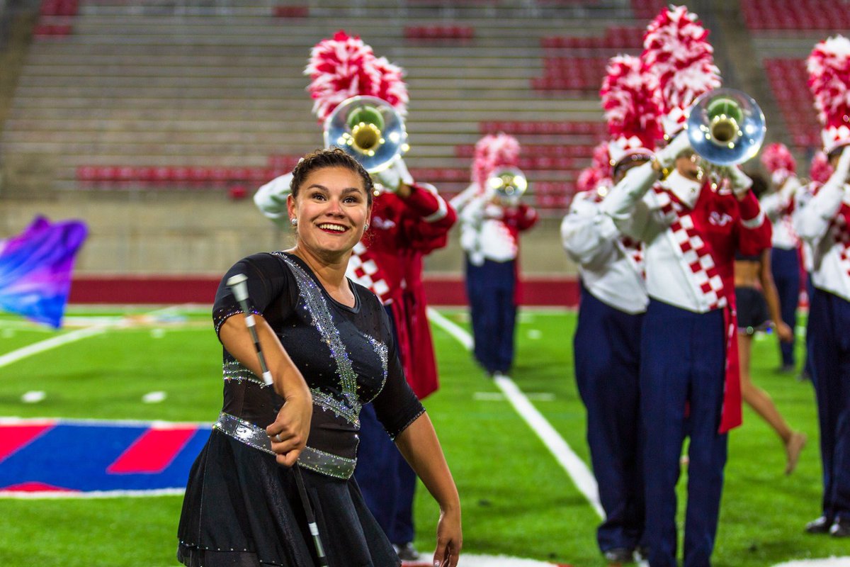 FSBMB's tweet photo. Happy Women’s Day to all of the strong and talented girls around us! #WomensDay #fsbmb https://t.co/KfmiadvtRj