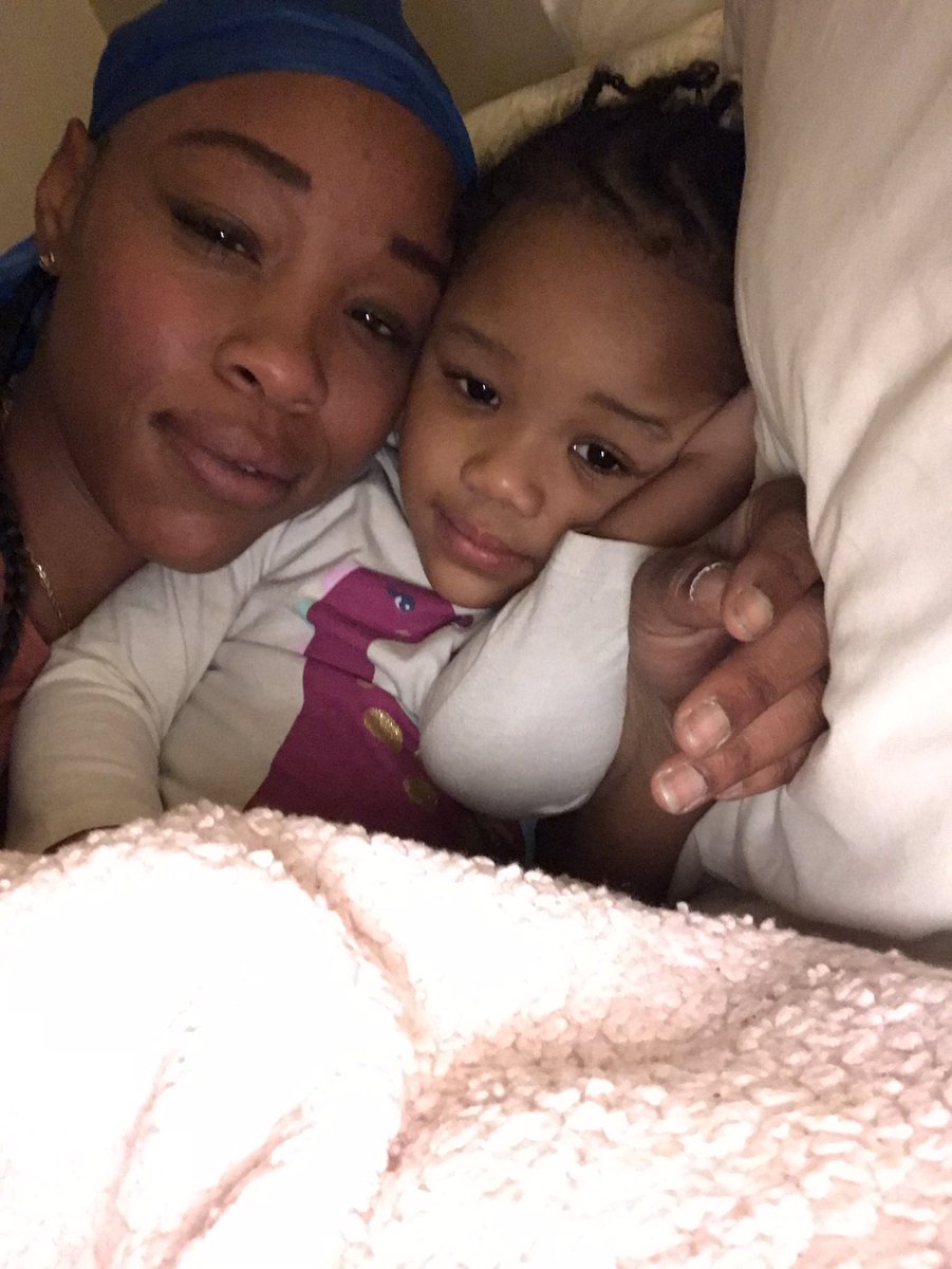 LovennnMeme's tweet photo. Night Night meek meek😘💋 https://t.co/pZ2qRmtvg5