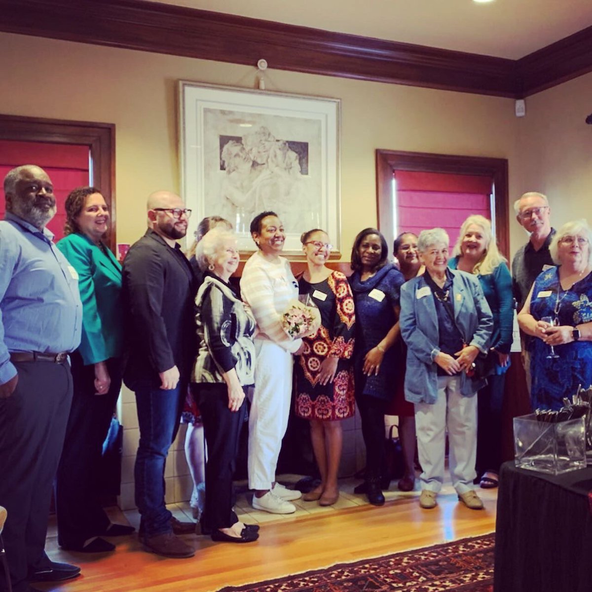 EdgarROlivo's tweet image. 🙏 It’s an honor to celebrate 10 yrs of service our fearless Exec. Dir. Brenda Thomson has served! I’m so proud to serve the state of AZ thru the @azhumanities &amp;amp; eternally grateful for her leadership and friendship! 🙏 to everyone who attended to support her, it was beautiful! 👏