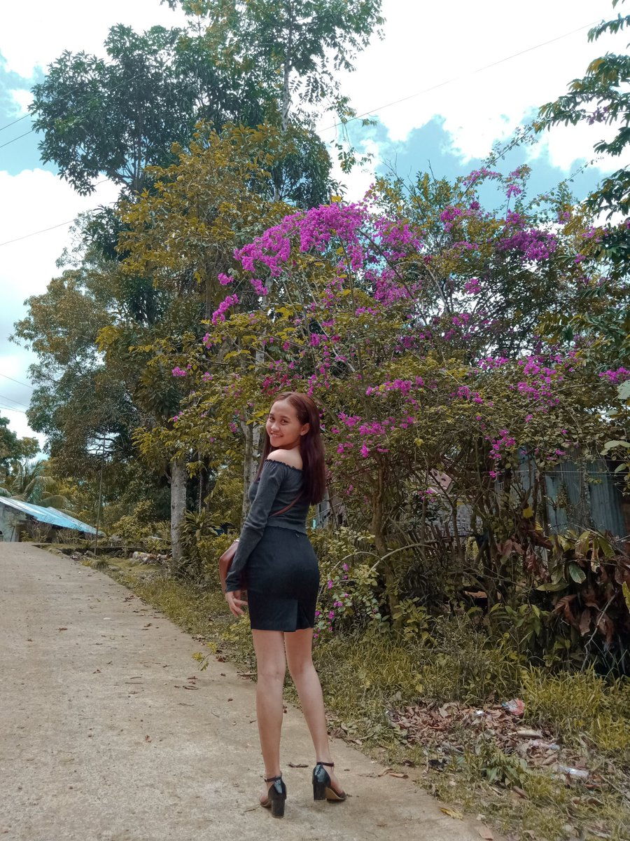 jeraignacio's tweet photo. she is me✨ https://t.co/1OtJ6ZdXmw