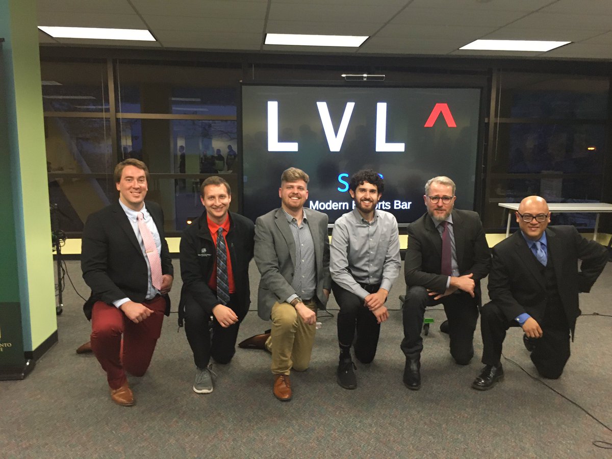 swsac's tweet photo. Team LVL^! #startupweekend at @sacstate at @SacStateCarlsen #swsac https://t.co/eh3oI7xtAN
