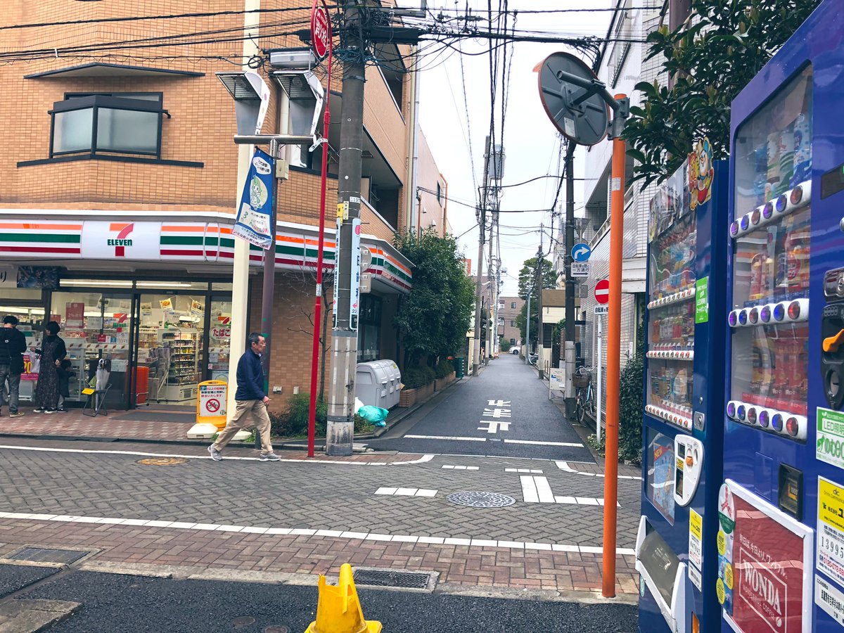 Divers おそ松 さん 聖地 ブラッククローバー アニメ画像 Divers おそ松 さん 聖地 ブラッククローバー アニメ画像