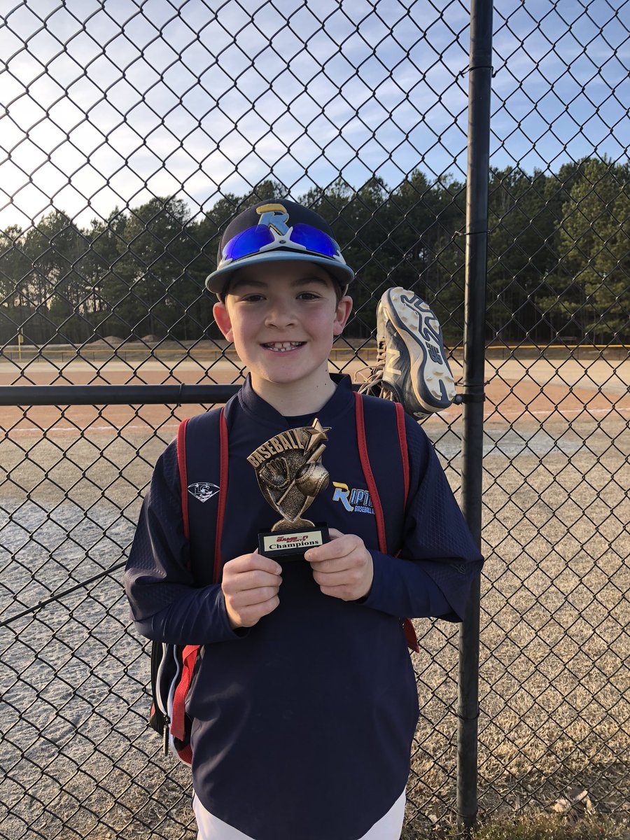 nsimpson518's tweet photo. Starting the Spring season as tourney champs! Way to go @RiptideBSBL!💙⚾️💛 #riptidepride https://t.co/L4DilQAqI7