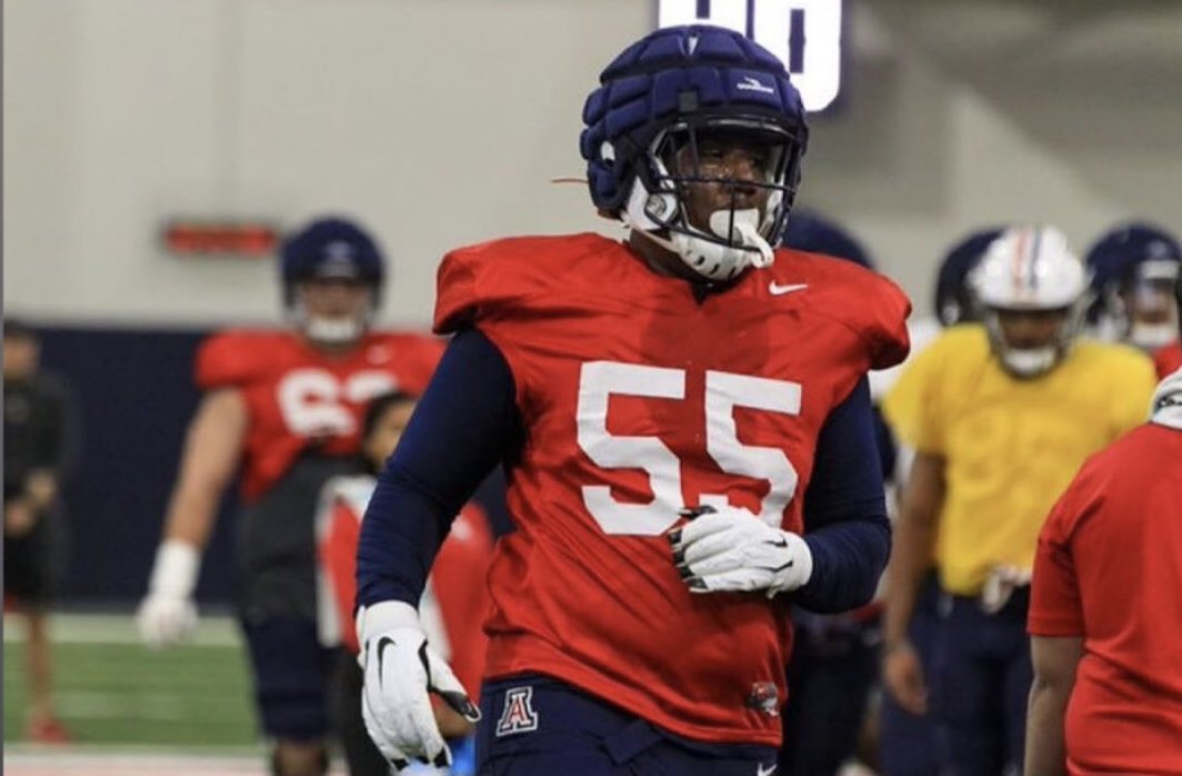 HNQ799's tweet photo. No grind no shine @55SWEETFEET #ItGetsGreaterLater 👀 #beardown🔵🔴 #floridaswag #hescoming https://t.co/TlUrmsS56Q