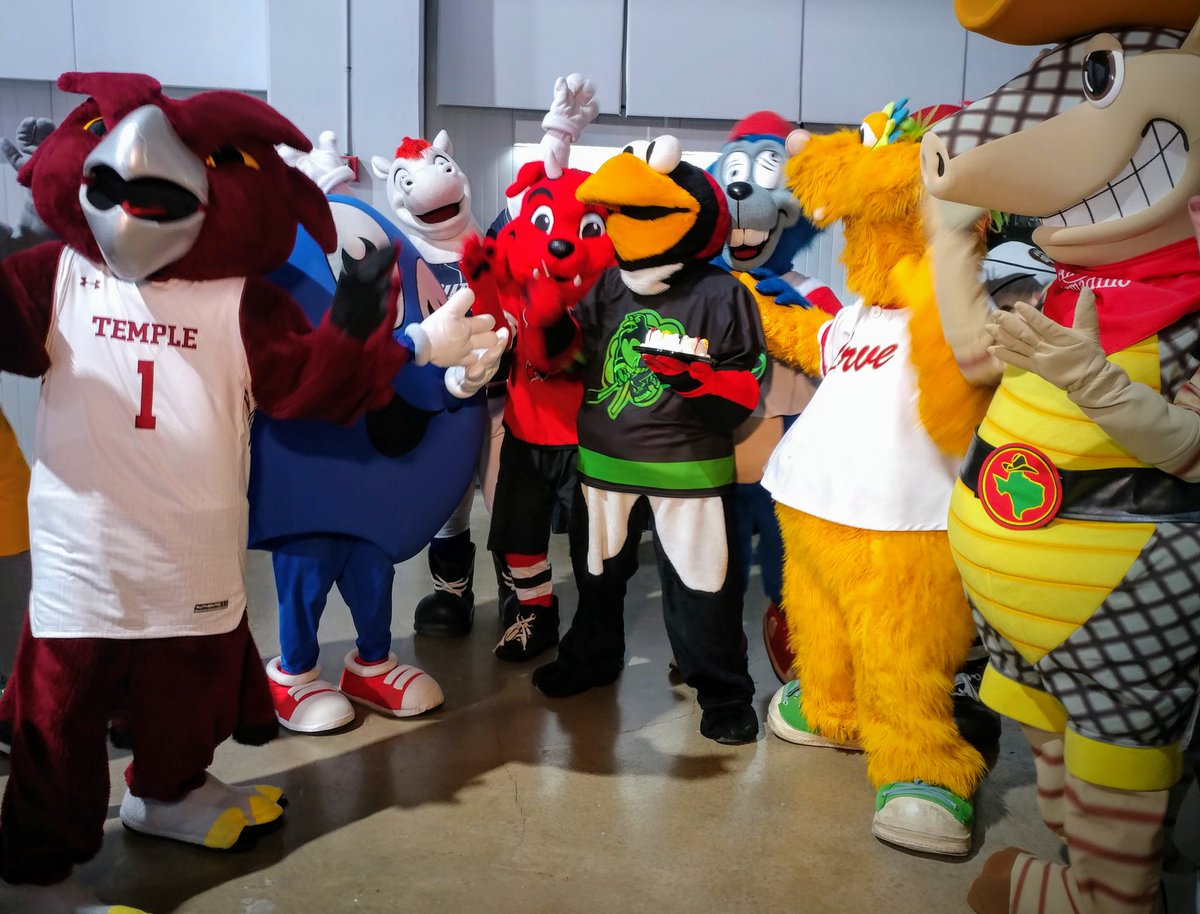 Thank you to <a href="/99TUX99/">TUX</a> for inviting  us down for your big day!
Happy Birthday and I hope you had as much fun as we all did!