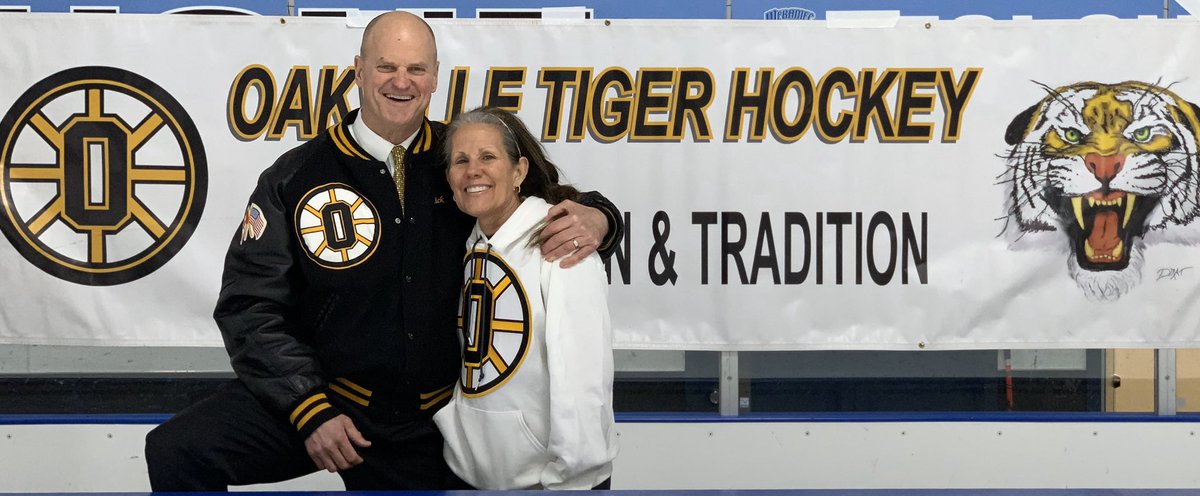 OakvilleVHockey's tweet photo. 19 years of devotion,dedication, positivity leadership, mentoring, and generosity from this man ended tonight. If you were ever so lucky to be in his presence,  and watch him coach and teach, you feel the blessings!#WAOH #OHC https://t.co/yPpeHwd2hE