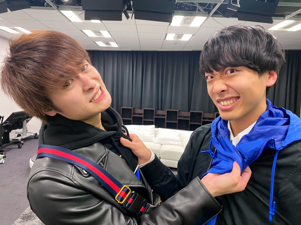 けんちゃんねる 7 4イベントやります 昨日は疲れすぎて寝落ちしちゃいました 久しぶりにいつメンでコラボ撮影してきました 動画は順々に公開されていくと思うのでお楽しみに いや とにかく楽しかった ベイブレードバースト Uuum Ruuum けんちゃんねる 7 4イベントやります 昨日は疲れすぎて寝落ちしちゃいました 久しぶりにいつメンでコラボ撮影してきました 動画は順々に公開されていくと思うのでお楽しみに いや とにかく楽しかった ベイブレードバースト Uuum Ruuum
