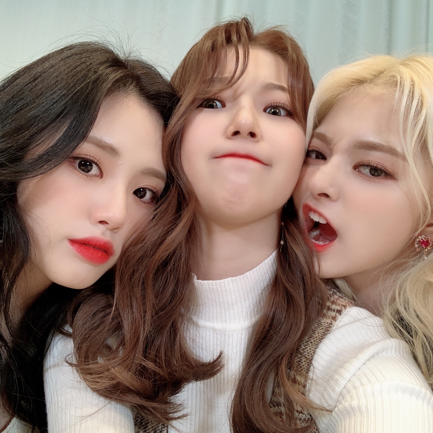 fromis_9 シーグリ 2023 未開封 ジウォン ナギョン FROMIS9 LADY LUCK 2023 SEASON'S GREETINGS - Kpop USA