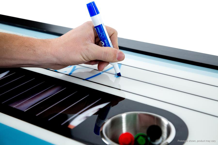 RegalRobot's tweet photo. Available in 3 colors, retro cassette #TAYBLES are nostalgic AND functional featuring slide-out drawer, built-in cup-holders, whiteboard surface, and stylish hairpin legs. Bring some vintage rock style into your life: https://t.co/Mfh9vXRAtN #RegalRobot #GeekDeco https://t.co/QlfPllxlOI