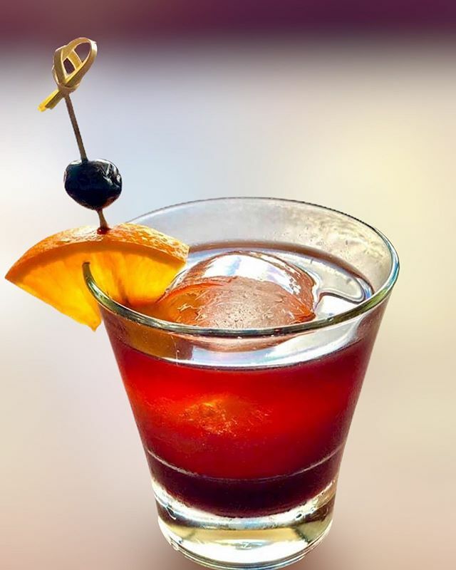 MeseroDallas's tweet photo. Being “Old Fashioned” is a good thing!  And Mesero’s Happy Hour is, too!  It’s Monday thru Thursdays from 3 pm to 5 pm. $2 off all cocktails and $2 off all appetizers! (Happy Hour not available at our Inwood Village location). See you in the restaurants!… https://t.co/2pst1aTmPN https://t.co/4e9uuMm8nC