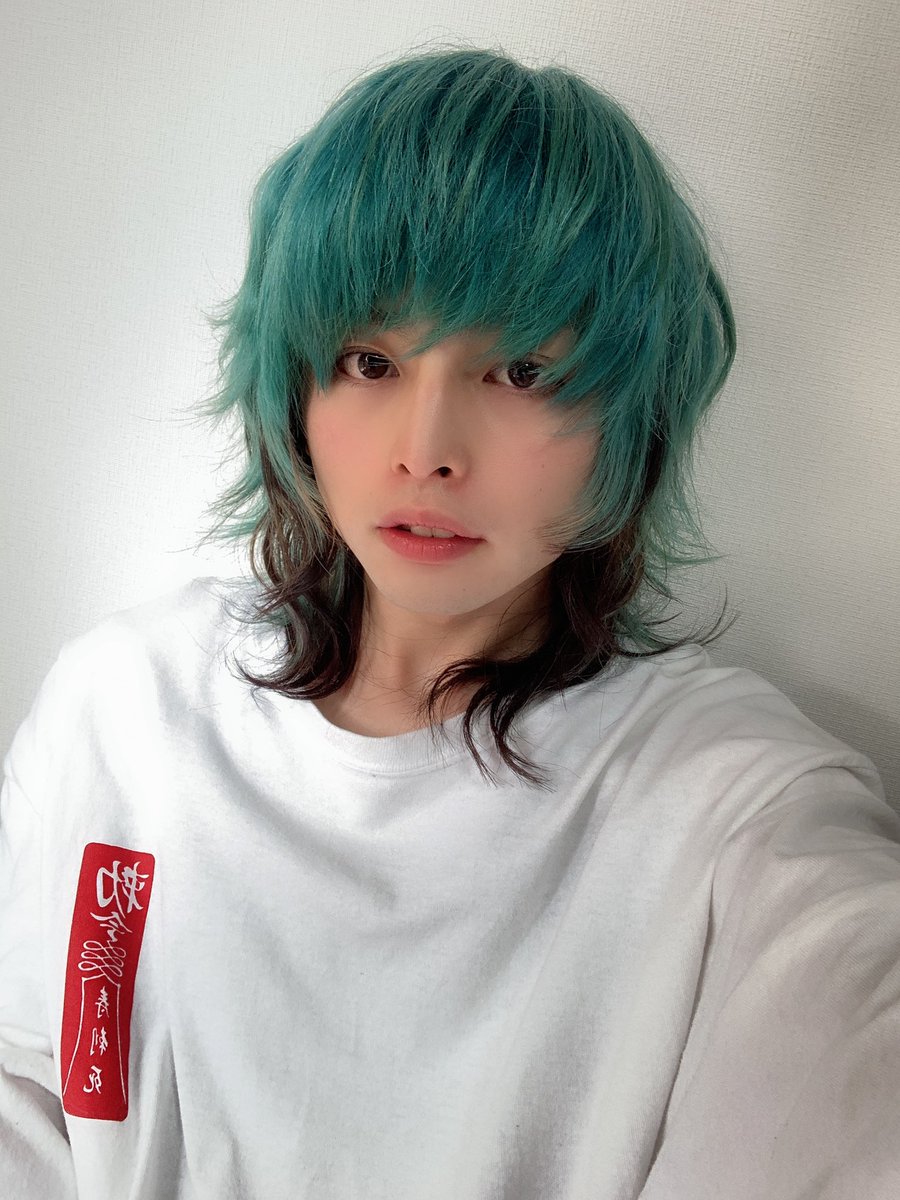 Itsuki Nakanishi على تويتر 土曜日のエイジアで 髪色かわいいね ウルフ似合ってるね などチヤホヤされたので調子に乗りました すみません Itsuki Nakanishi على تويتر 土曜日のエイジアで 髪色かわいいね ウルフ似合ってるね などチヤホヤされたので調子に乗りました すみません