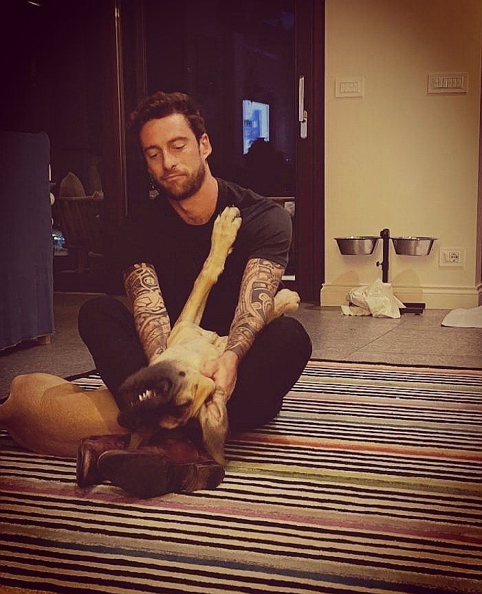 Footballers With Animals On Twitter Claudio Marchisio Tickling His Dog