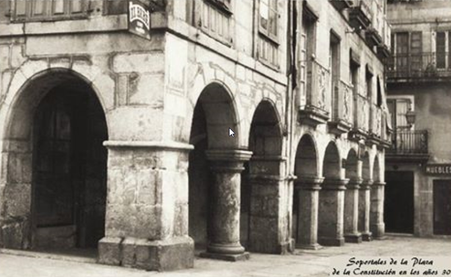 Sabías que os soportais da praza da Constitución son Monumento Nacional desde 1946!
¡Sabías que los soportales de la plaza de la Constitución son Monumento Nacional desde 1946! #CCVV