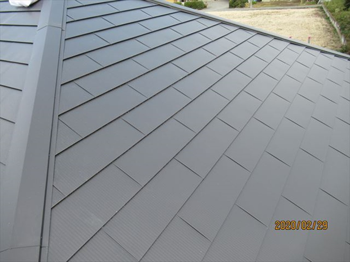 三協瓦工業on Twitter 板金屋根太陽光完了久しぶりの太陽光工事でした T Co Godafcsxme Twitter