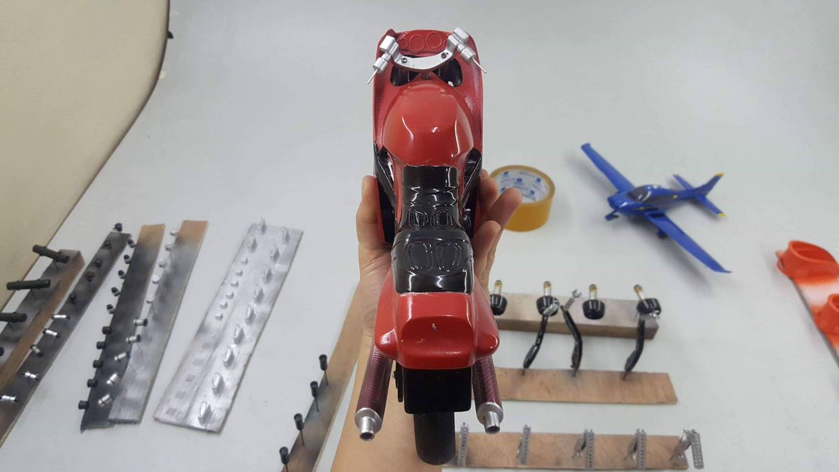 modelworkdirect's tweet image. Do you ride Motorcycles? The most incredible motorcycle modetiny replicas of gorgeous classic Motorcycle. How about a custom desktop model of your motorcycle ? Visit our channel at modelworks.tv and subscribe. #customdesktopmodels #modelworks