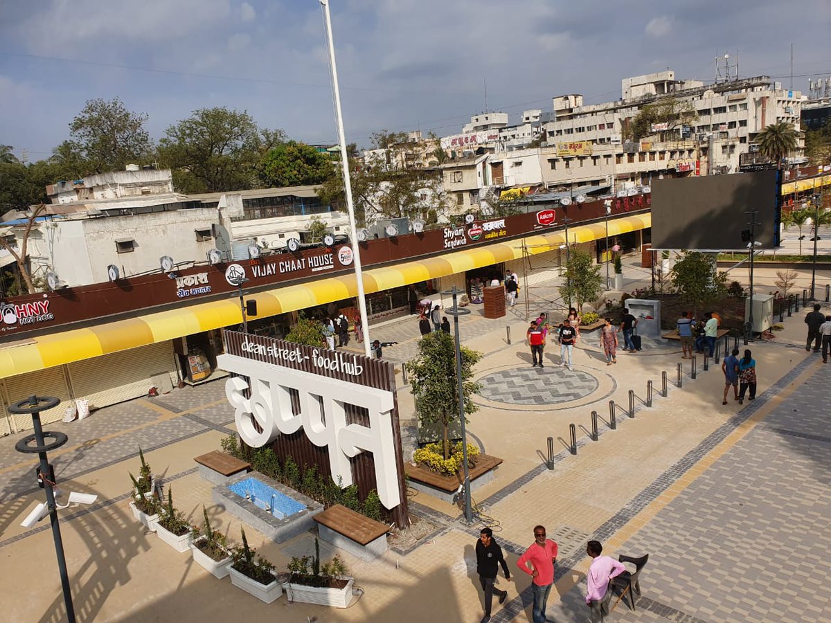 c_aashish's tweet image. World is afraid of #coronavirus. Global markets are tanking.

Meanwhile in Indore, focus on the most important stuff - making street food experience even better. 56 Dukan renovated in 56 days, making it a walking plaza.