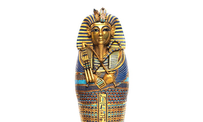 DiscoverUK1's tweet photo. FINAL WEEKS TUTANKHAMUN  EXHIBITION – CLOSING 3 MAY 2020! Following record setting appearances in the first two stops on the worldwide tour, sell-outs are expected and advance booking is highly recommended. #London #Exhibition

https://t.co/rWsb77cJNt https://t.co/UgNAvfT9ee
