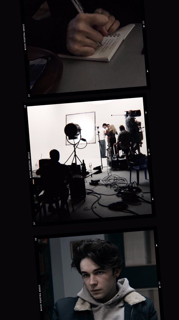 ColeFalconerOC's tweet image. 𝗖𝗼𝗹𝗲 𝗙𝗮𝗹𝗰𝗼𝗻𝗲𝗿

𝖬𝖺𝖽𝖾 𝗂𝗇 𝖤𝗇𝗀𝗅𝖺𝗇𝖽, 𝗐𝖺𝗌𝗍𝗂𝗇𝗀 𝗆𝗒 𝖿𝖺𝗆𝗂𝗅𝗒’𝗌 𝗆𝗈𝗇𝖾𝗒 𝗂𝗇 𝖢𝖺𝗇𝖺𝖽𝖺
𝖥𝗂𝗅𝗆 𝗆𝖺𝗃𝗈𝗋 ??
𝖨’𝖽 𝗉𝗋𝖾𝖿𝖾𝗋 𝗆𝗈𝗏𝗂𝖾𝗌 𝗋𝖺𝗍𝗁𝖾𝗋 𝗍𝗁𝖺𝗇 𝗋𝖾𝖺𝗅𝗂𝗍𝗒, 𝗍𝗁𝖺𝗇𝗄𝗌

( ↻ 𝗈𝗋 ♡ )