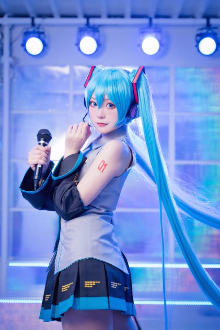 Twitterのコスプレ画像16