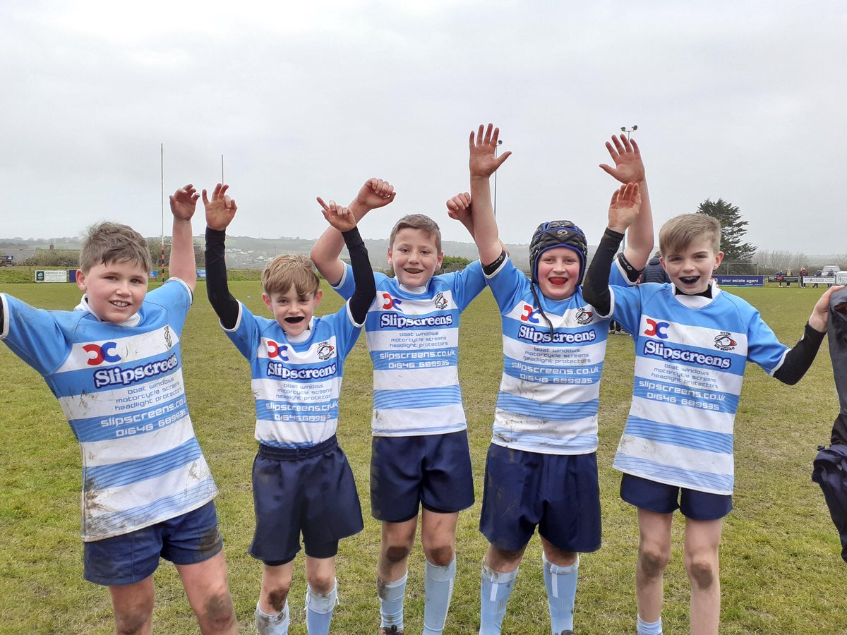 ypd_dewicampus's tweet photo. Llongyfarchiadau @Penrhyndewi yr6 pupils  selected to play on Saturday for Pembrokeshire Schools rugby U11 cup game in Tenby. A brilliant game &amp; a win for Pembs, taking them into semi finals!
L-R Gethin Jay Sean Ned and Oli #teamypdva @StDavidsCath @NonYsgol @ypd_aidancampus https://t.co/nvW57AtgjQ