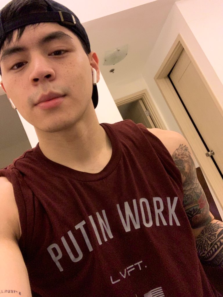 PinoyDaddy6's tweet photo. 🔥MARC DOROTHEO
#MarkDorotheo #gwapongpinoy #pinoytopless #pinoyhunk #pinoybae #pinoybulge #hotpinoy #yummy https://t.co/YO1MvBR2rL