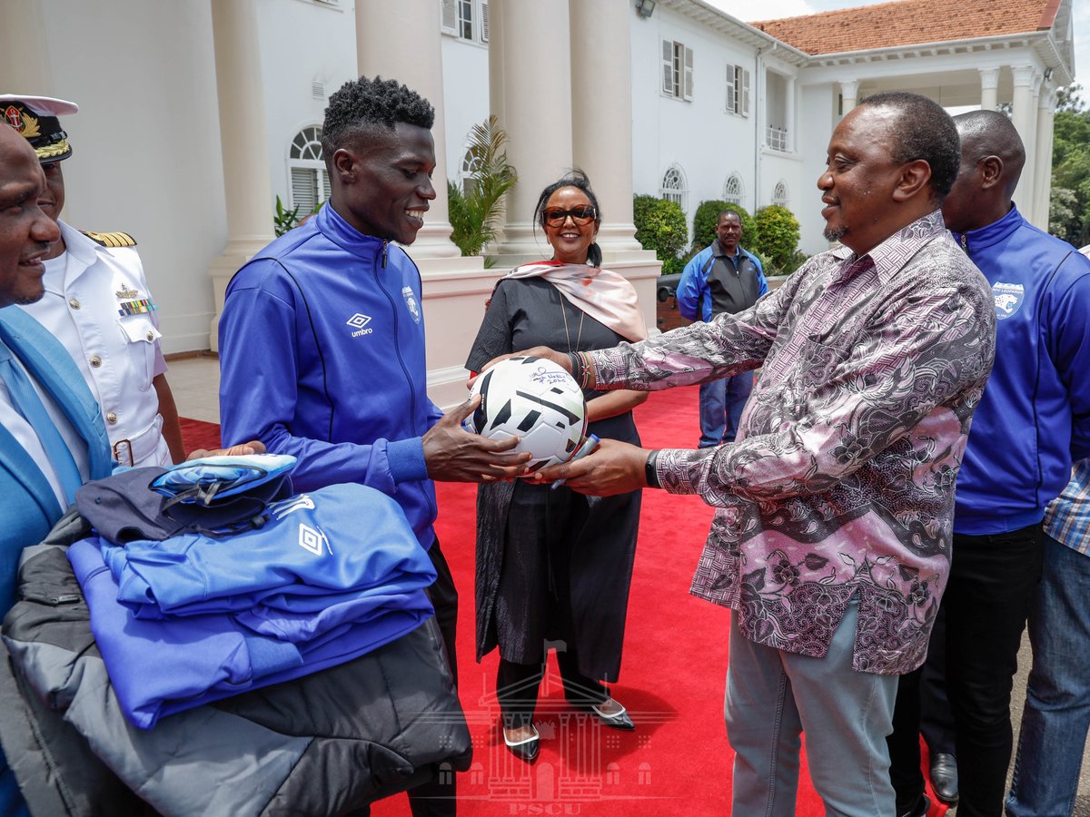 1/3 President Uhuru Kenyatta has commended Kenyan sportsmen and women for b...