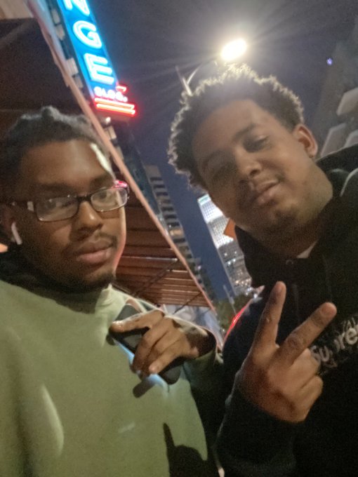 Watch Ronnie's leaked NSFW photo on TwXstars