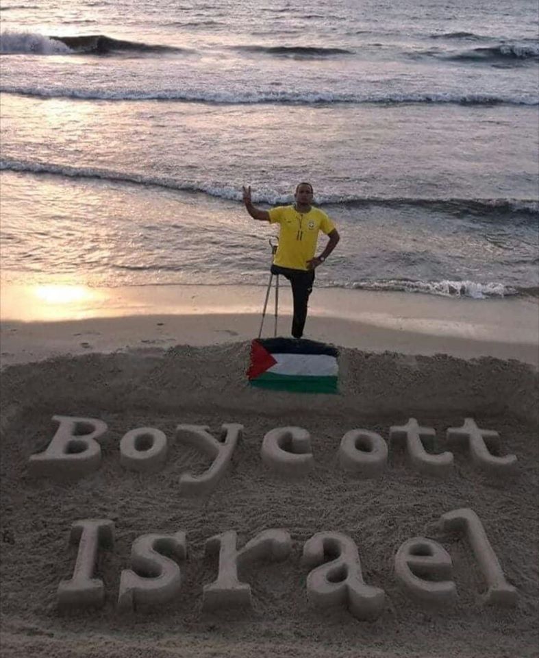 TyseerIbrahim's tweet photo. We think it is good
If we #BoycottIsrael
Savage #Apartheid
#FreePalestine #Nakba71 #GreatReturnMarch #RightOfReturn #GazaToUN #GazaSiegeCrime
#قروب_فلسطيني #ثائرون_فلسطينيون
#BDS #GroupPalestine #StopArmingIsrael #IsraeliCrimes
#micropoetry #haiku #haikuchallenge #amwriting https://t.co/gJswo1ZqQS