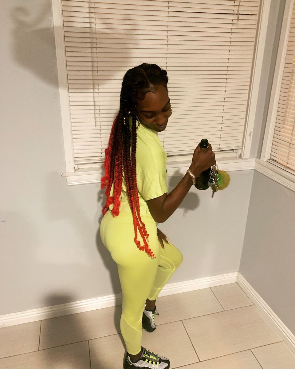 ijstdntgiveaf's tweet photo. Yea she SLiME 🐍 https://t.co/s42VBZxdrm