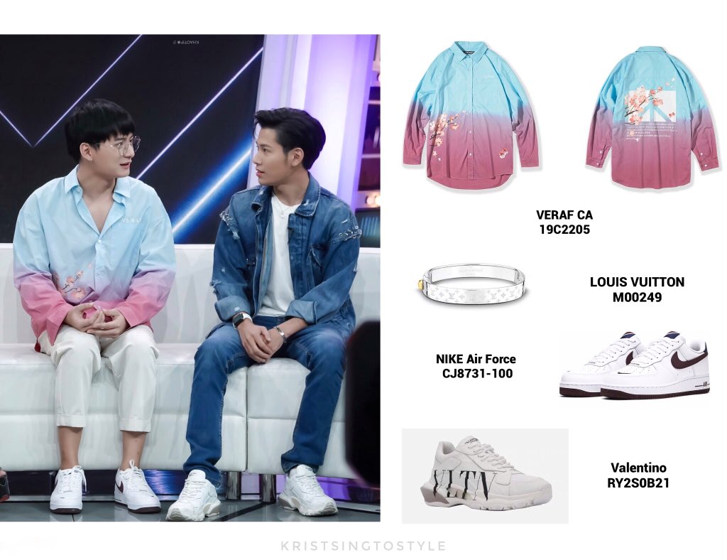 kristsingstyle's tweet photo. 20200127
#chaeshow
@kristtps Wearing
- @verafca Flowered Shirt
- @Nike Sneaker
@stjinx_maya Wearing
- @LouisVuitton Bracelet
- @MaisonValentino Sneaker

thxpic @r_khao 
#kristperawat
#singtoprachaya
#ทีมพีรญา
#kristsingtostyle https://t.co/DF35iBbEYE