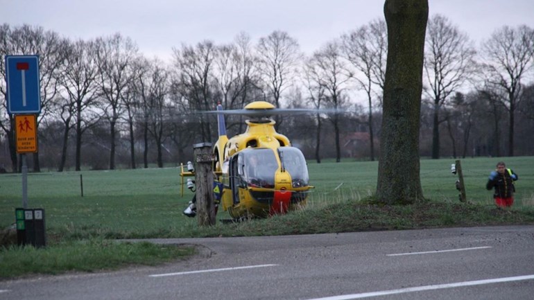 Ernstig gewonde bij eenzijdig ongeluk tussen Bornerbroek en Enter.