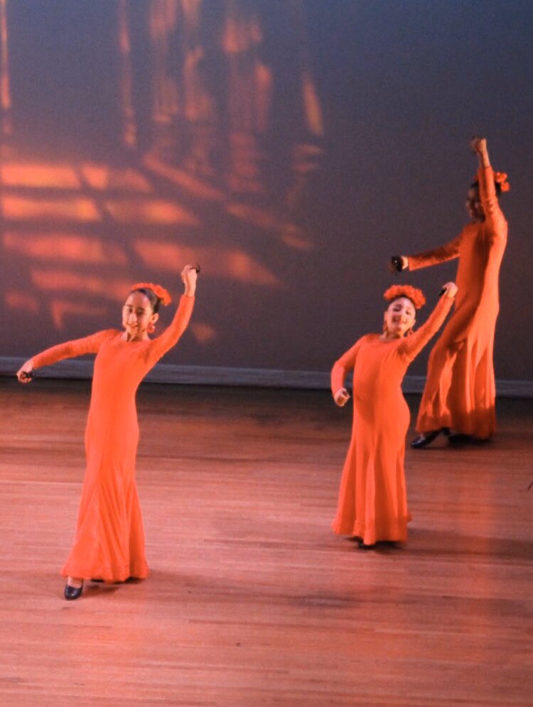 NikkiKZuniga's tweet photo. #MyDancingQueen💃🏻 https://t.co/4vIEDATxS5