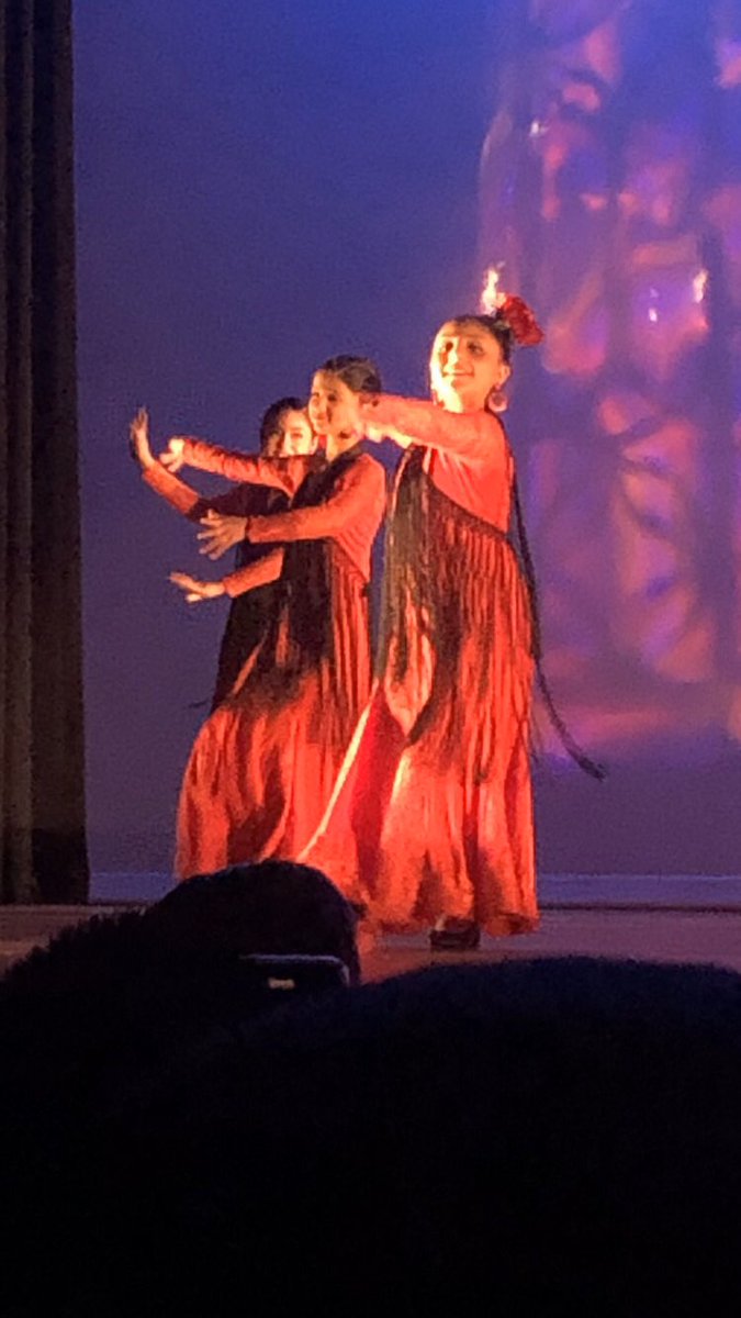 NikkiKZuniga's tweet photo. #MyDancingQueen💃🏻 https://t.co/4vIEDATxS5